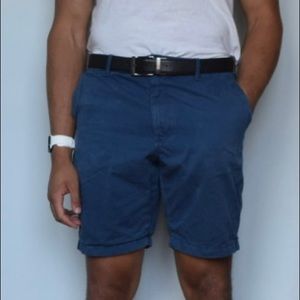 Uniqlo Blue Chino Shorts Size Large 33-36” Waist 100% Cotton